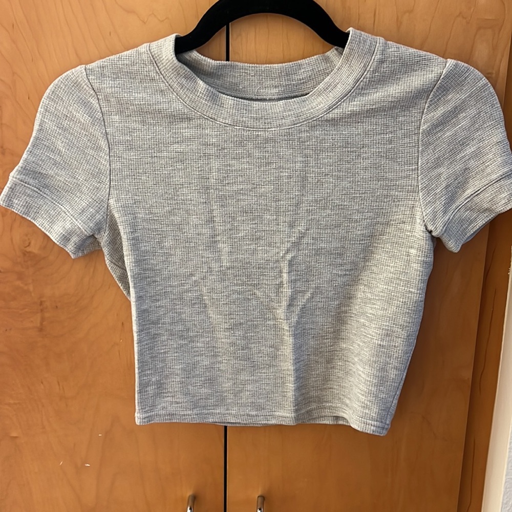 ALO short sleeve top